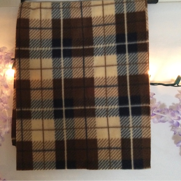 - Womens tru fit cashmere scarf. New - Picture 6 of 6